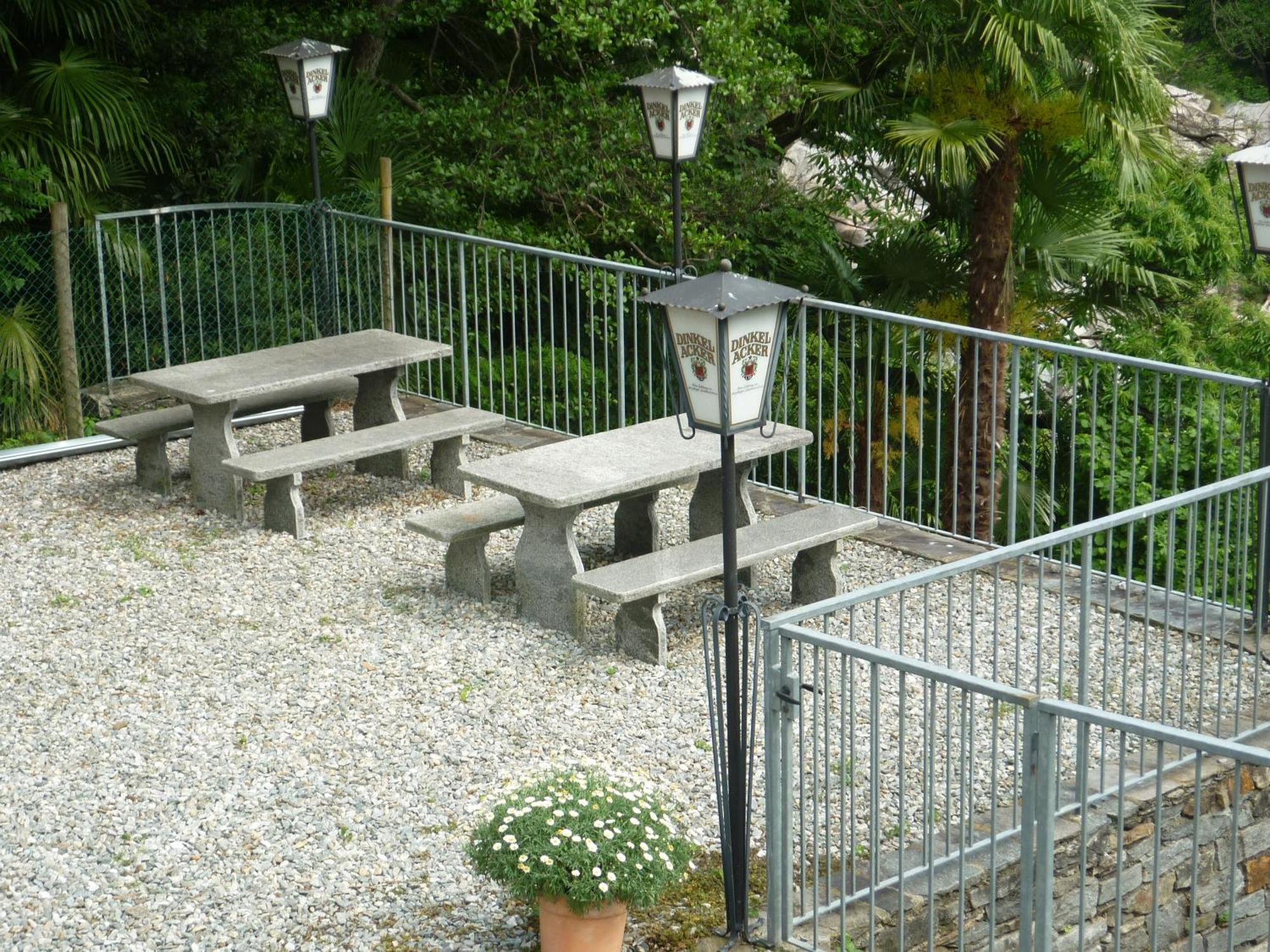 Ristorante Charme Hotel Tre Terre Ponte Brolla Dış mekan fotoğraf
